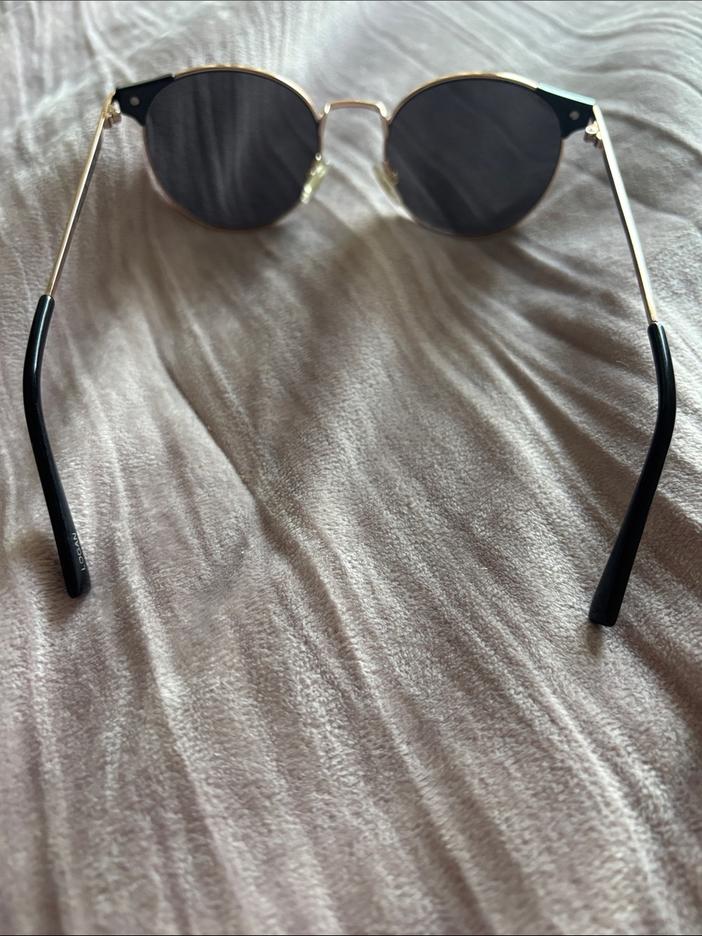 Diff Eyewear Women’s Sunglasses - Picture 2 of 2